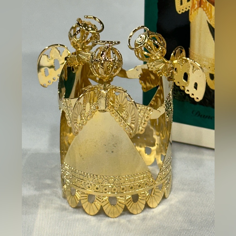 Vintage Hallmark “Dancing Angels” Tree-Topper - Picture 3 of 4